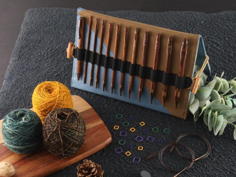 Mastering Yarn Looping: Comprehensive Guide for Beginners and Experts